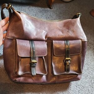 Patricia Nash Oil Rub Collection Italian Leather Shoulder Bag Plum Gold Hardware